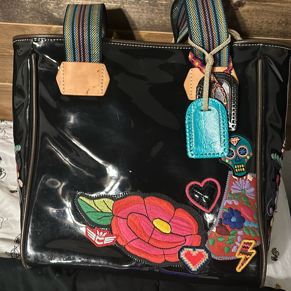 Black sugar skull large tote!